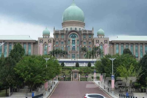 பகடி வதைச் சட்டம் இன்று முதல் அமலுக்கு வந்தது