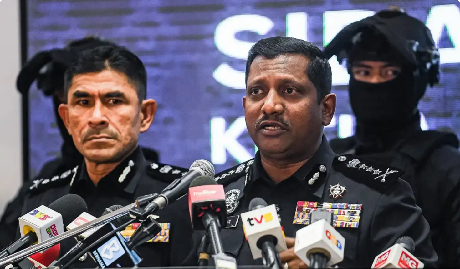 சர்ச்சைக்குரிய 'காதல் ஊக்குவிப்பு நிகழ்ச்சியில்' நிர்வாண அம்சத்தைப் போலீசார் உறுதிப்படுத்தினர்