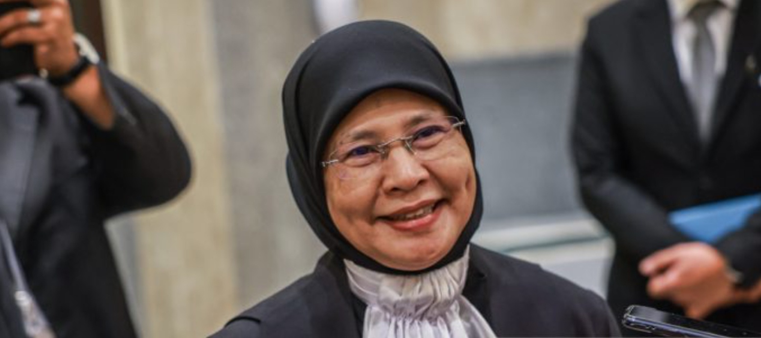 கூட்டரசு நீதிமன்றத்திலிருந்து முழு மரியாதையுடன் விடைபெற்றார் நாட்டின் முதலாவது பெண் தலைமை நீதிபதி தெங்கு மைமூன்