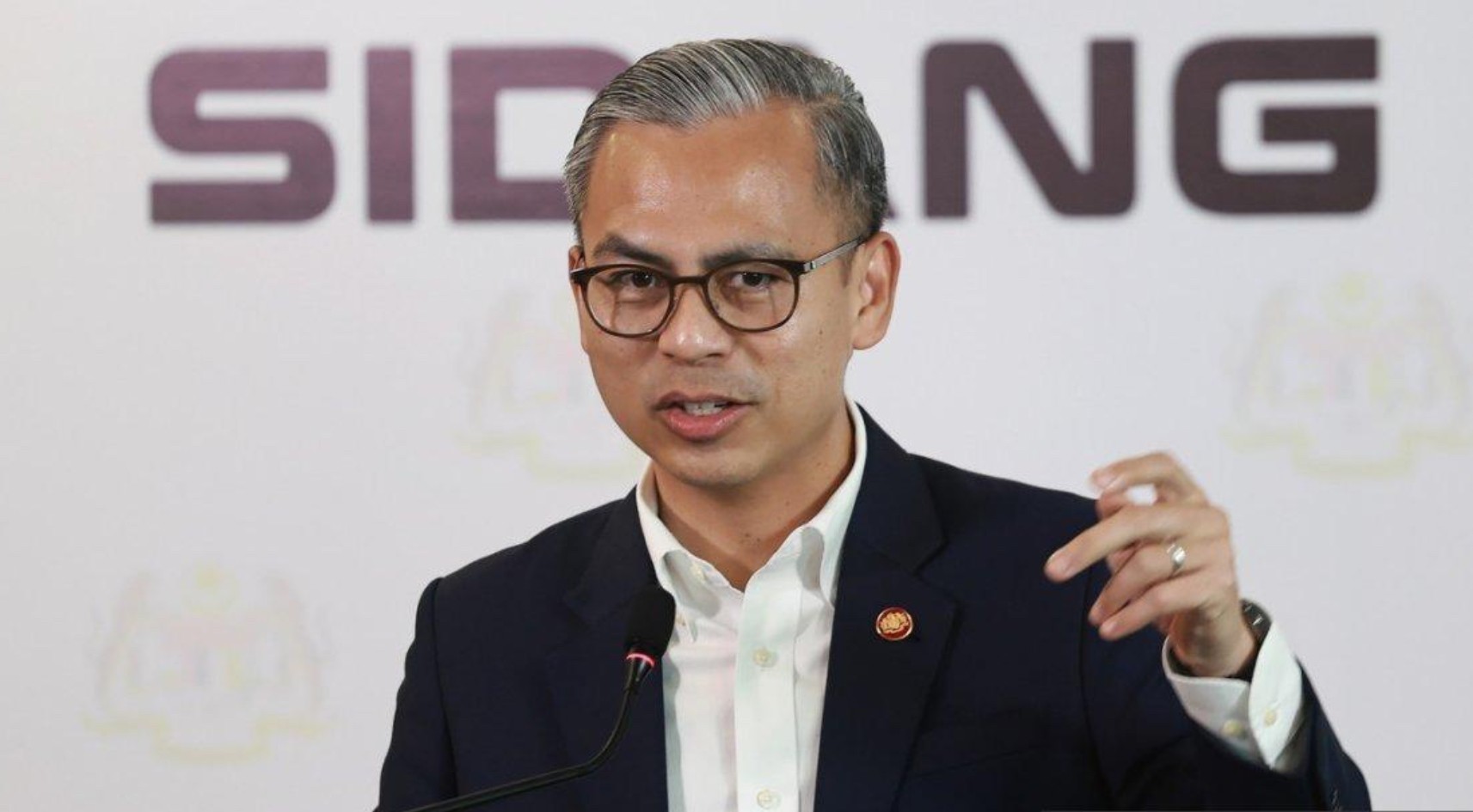 காலியாகியுள்ள 4 ஆயிரத்திற்கும் அதிகமான இடங்களுக்கு மருத்துவர்களை விரைந்து நிரப்புவீர்