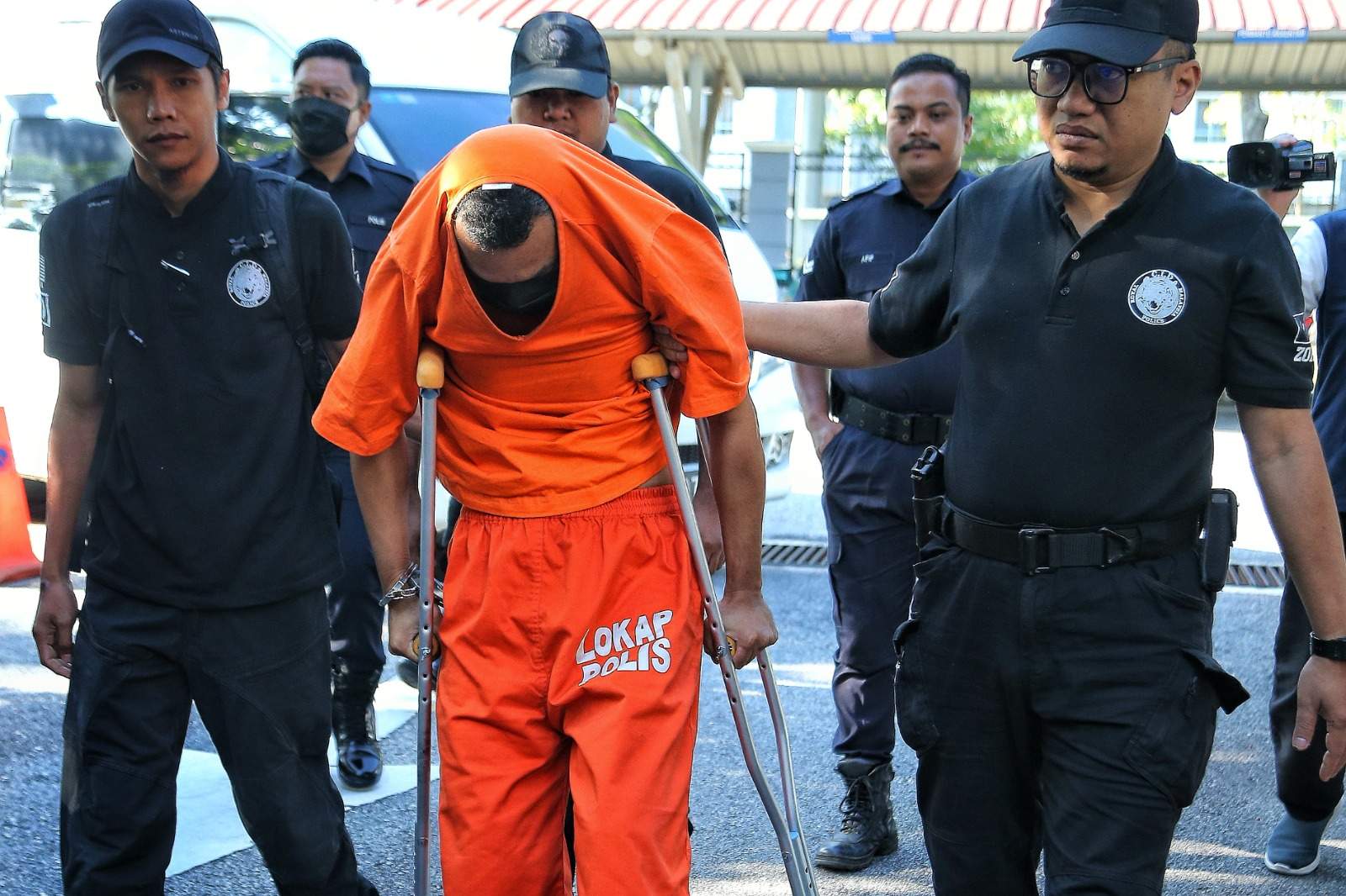 ஓரினப் புணர்ச்சி: சமயப் பள்ளி வார்டனுக்கு 6 ஆண்டுகள் சிறை