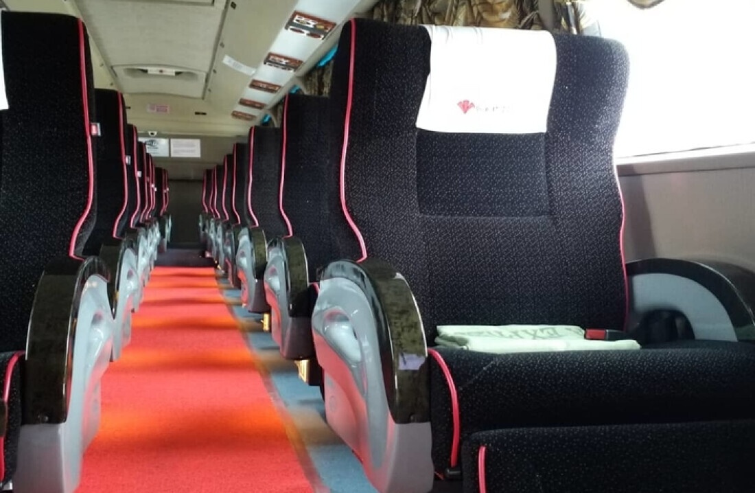 பேருந்துகளிலும் இருக்கைப் பட்டை அமலாக்கத்தை விரிவுபடுத்த சாலைப் போக்குவரத்துத் துறை திட்டம்