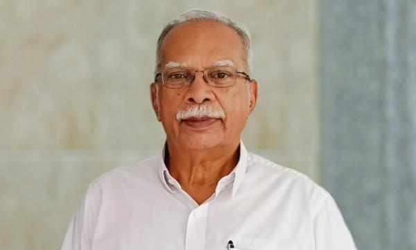 பினாங்கு முதலமைச்சருக்கு எதிரான வழக்கை மீட்டுக் கொண்டார் டாக்டர் இராமசாமி