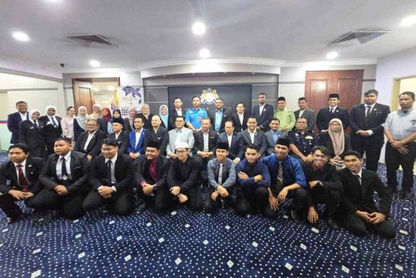 பேரணியில் அம்னோ உறுப்பினர்கள் பங்கேற்கக்கூடாது