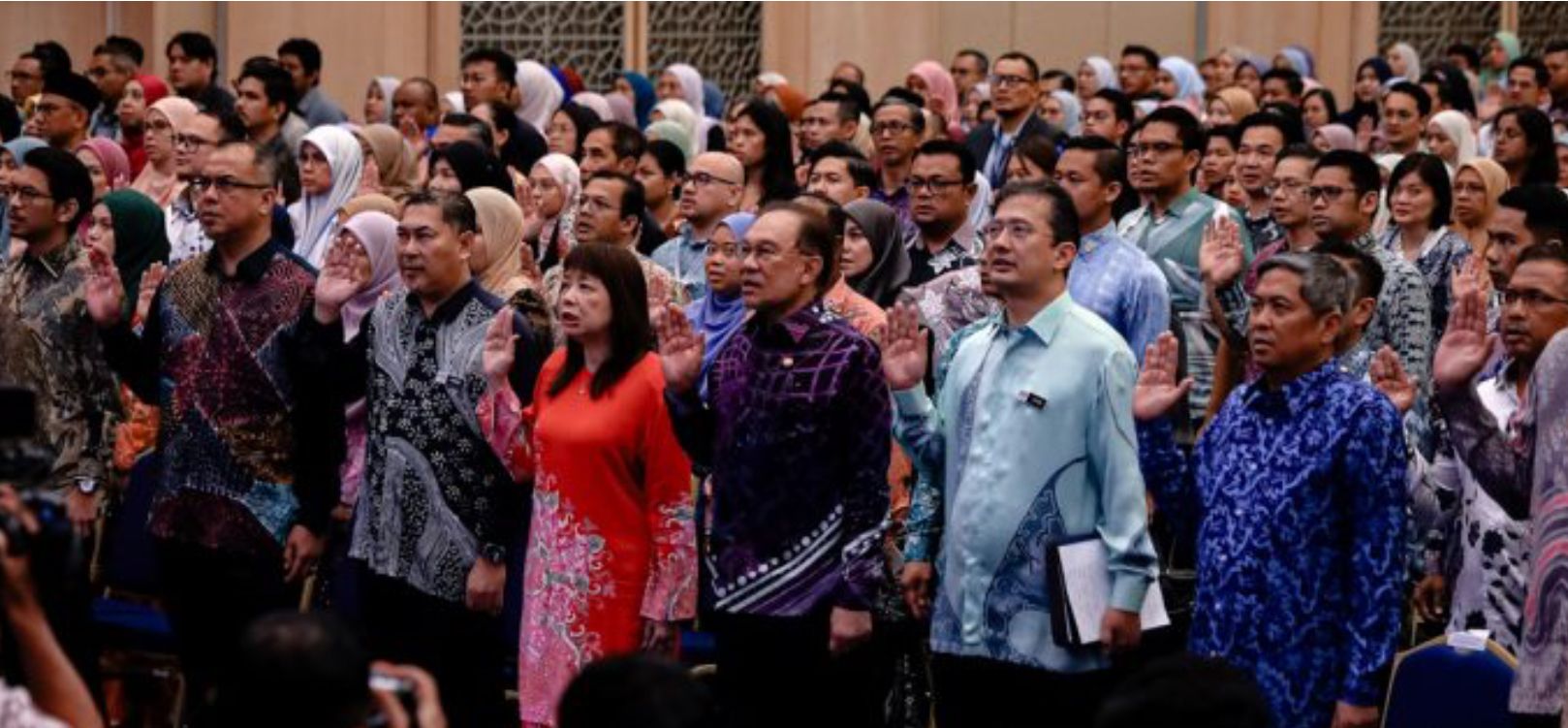 100 ரிங்கிட் உதவித் தொகையைக் குறைத்து மதிப்பிடாதீர்கள், அது கம்பத்து மக்களுக்கு அத்தியாவசியத் தேவை: பிரதமர் டத்தோஸ்ரீ அன்வார் கூறுகிறார்