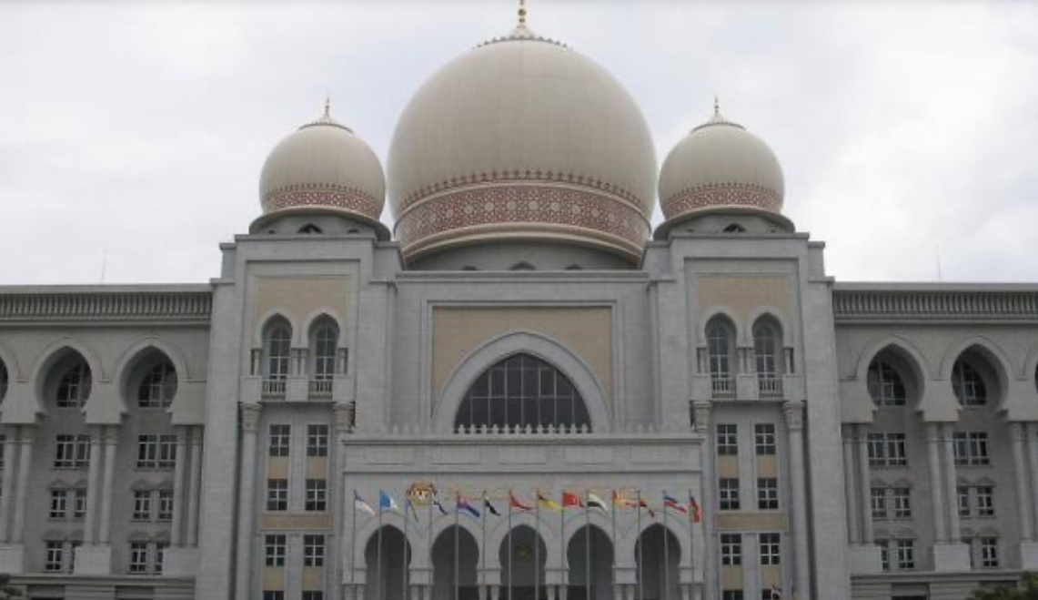 பொதுமக்களின் நம்பிக்கையைப் பாதிக்கச் செய்யலாம்