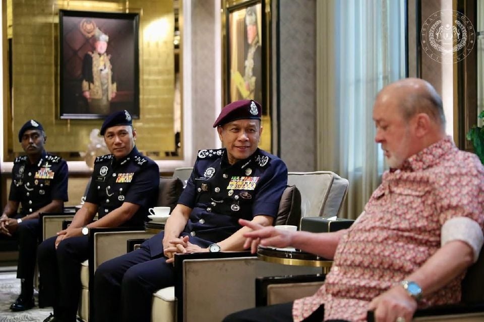 மாமன்னரைச் சந்தித்தார் ஐஜிபி