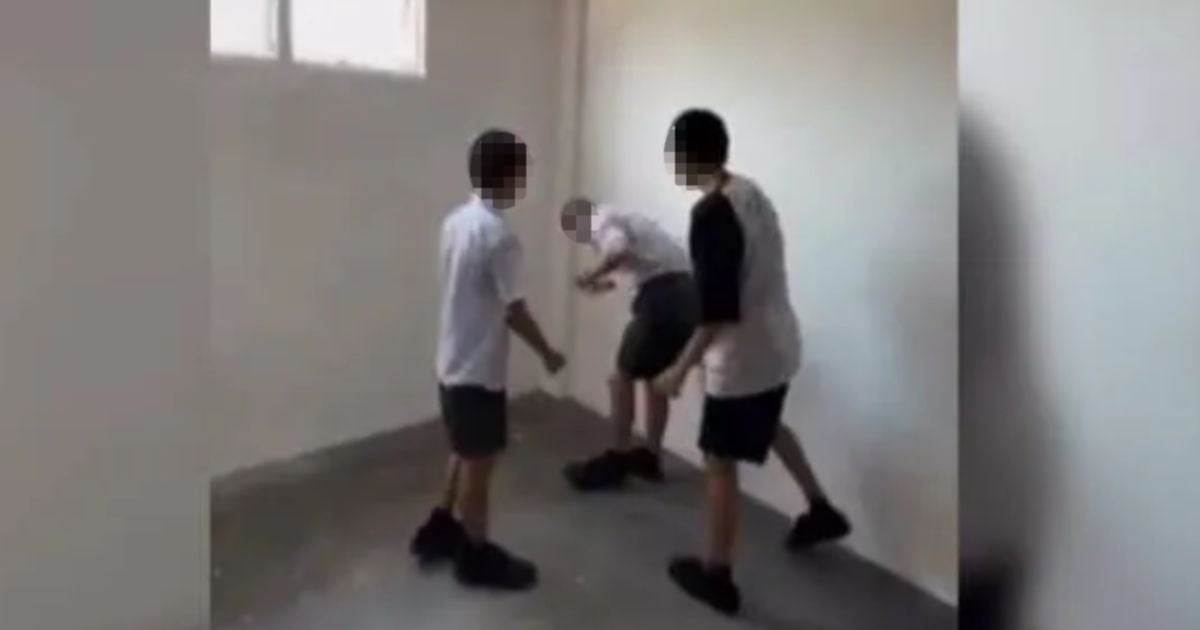 கைது செய்யப்பட்ட நான்கு மாணவர்கள் விடுவிக்கப்பட்டனர்