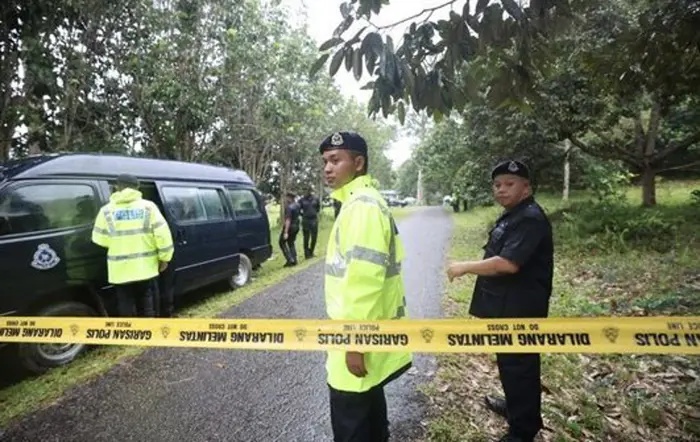 முதலாம் படிவ மாணவி ஸாரா கைரினா மகாதீர் உடல் தோண்டி எடுக்கப்பட்டது