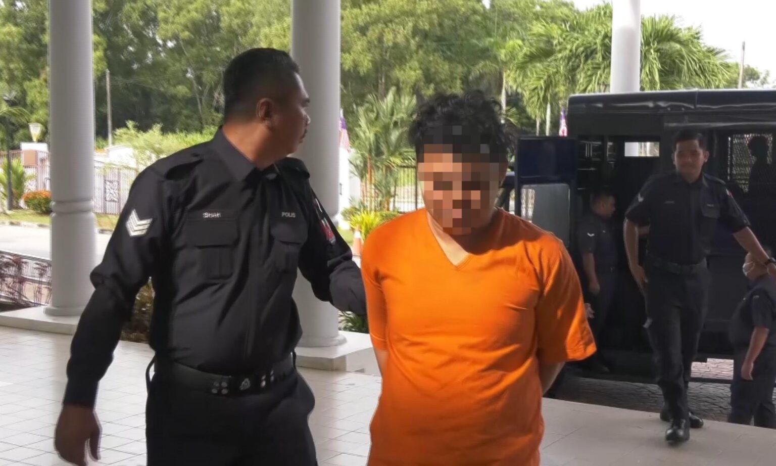 திருடிய பின் கத்தியைக் காட்டி 11 மாதக் குழந்தையைக் கடத்த முயற்சி: பொதுமக்களின் உதவியால் மடக்கிப் பிடித்த காவல்துறை!