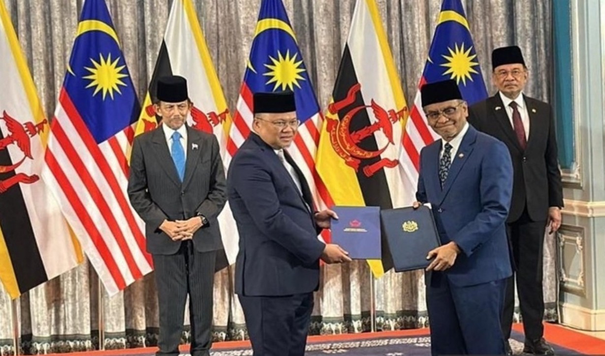 புருணை சுல்தானுடன் பிரதமர் டத்தோ ஶ்ரீ அன்வார் சந்திப்பு