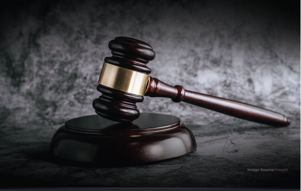 4 வளர்ப்பு மகள்கள் பாலியல் பலாத்காரம்: நபர் மீது குற்றச்சாட்டு