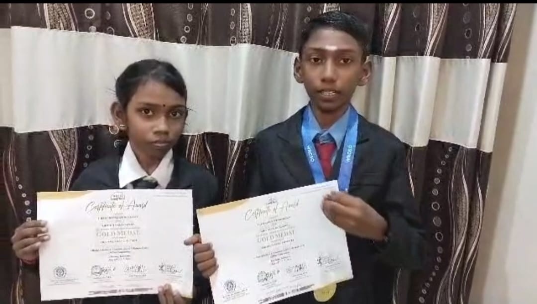 தீர்சன்னா, இளமாறன் தங்கப் பதக்கம் வென்று சாதனை