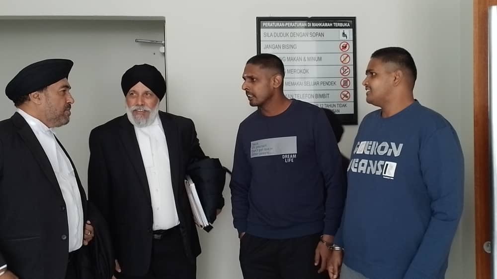 போதைப் பொருள் வழக்கு: இரு இந்திய ஆடவர்கள் விடுதலை