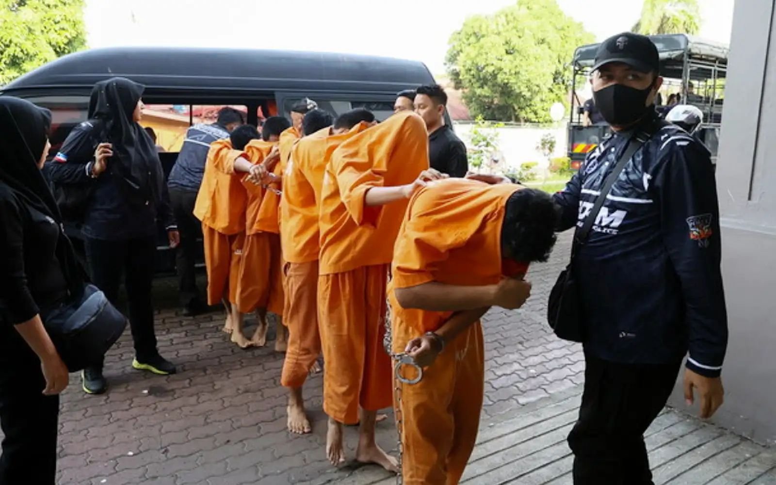 கல்லூரி மாணவன் கொலை: பதின்ம வயது 13 பேரும் குற்றவாளிகளே