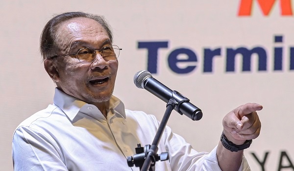 மாநகருக்குள் நுழையும் வாகனங்களுக்குக் கட்டணம் விதிக்க அரசாங்கம் உத்தேசிக்கவில்லை