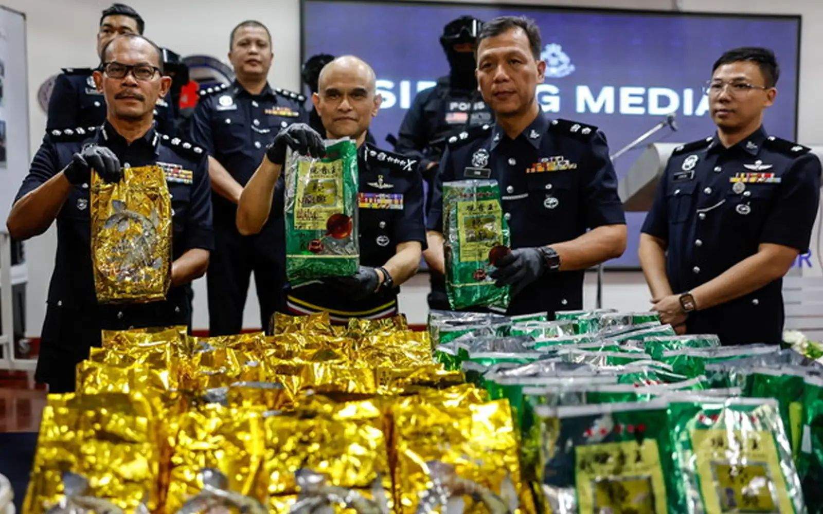 சிலாங்கூரில் 16.7 மில்லியன் ரிங்கிட் மதிப்புள்ள 164 கிலோ போதைப் பொருட்கள் பறிமுதல் - 5 பேர் கைது!