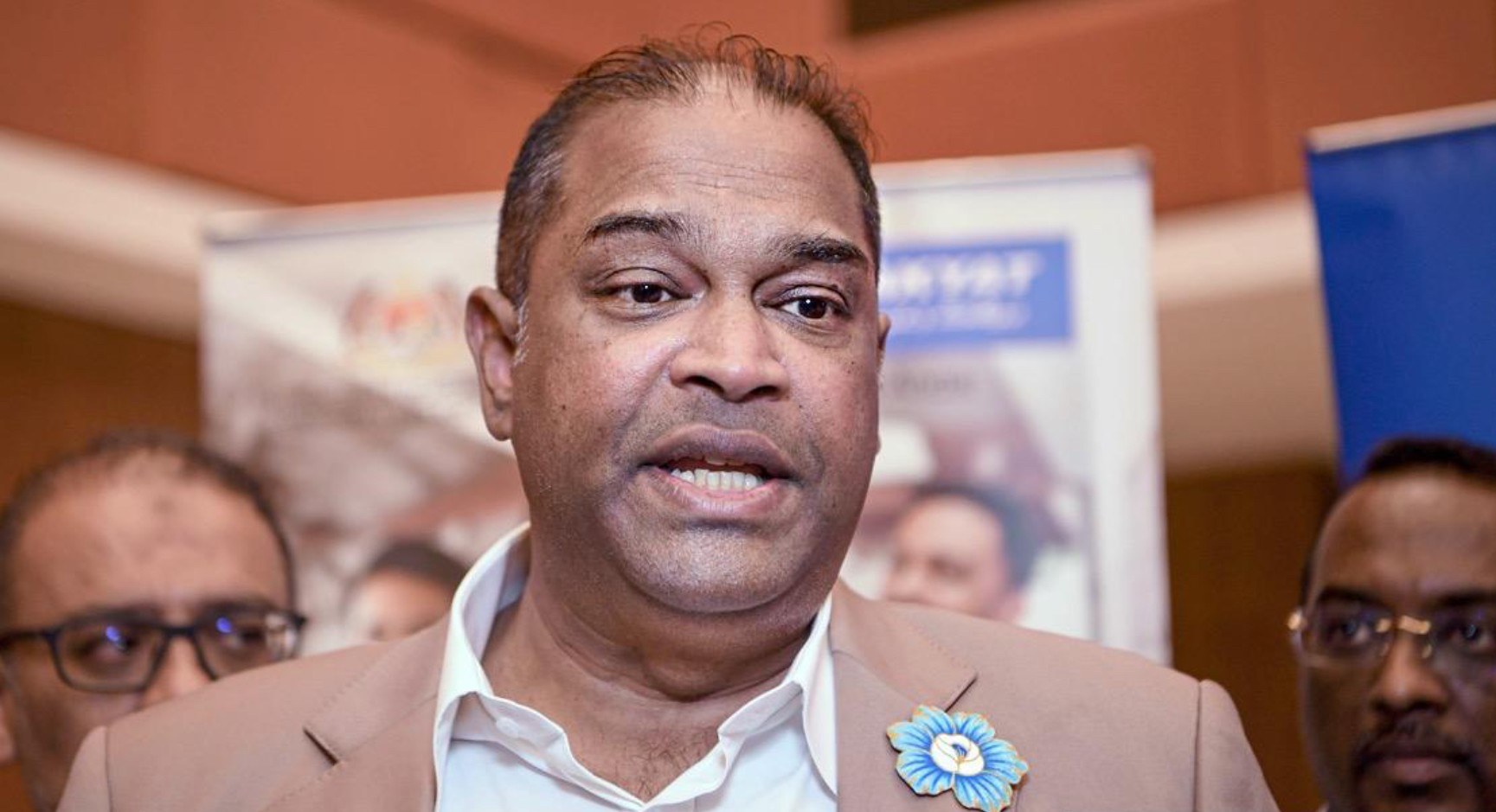 இந்திய சமுதாயத்தின் வளர்ச்சிக்கு உதவும் ‘உரிமம்’ தொடர்பான புதிய திட்டம் – டத்தோ ஶ்ரீ ரமணன் அறிவிப்பு!