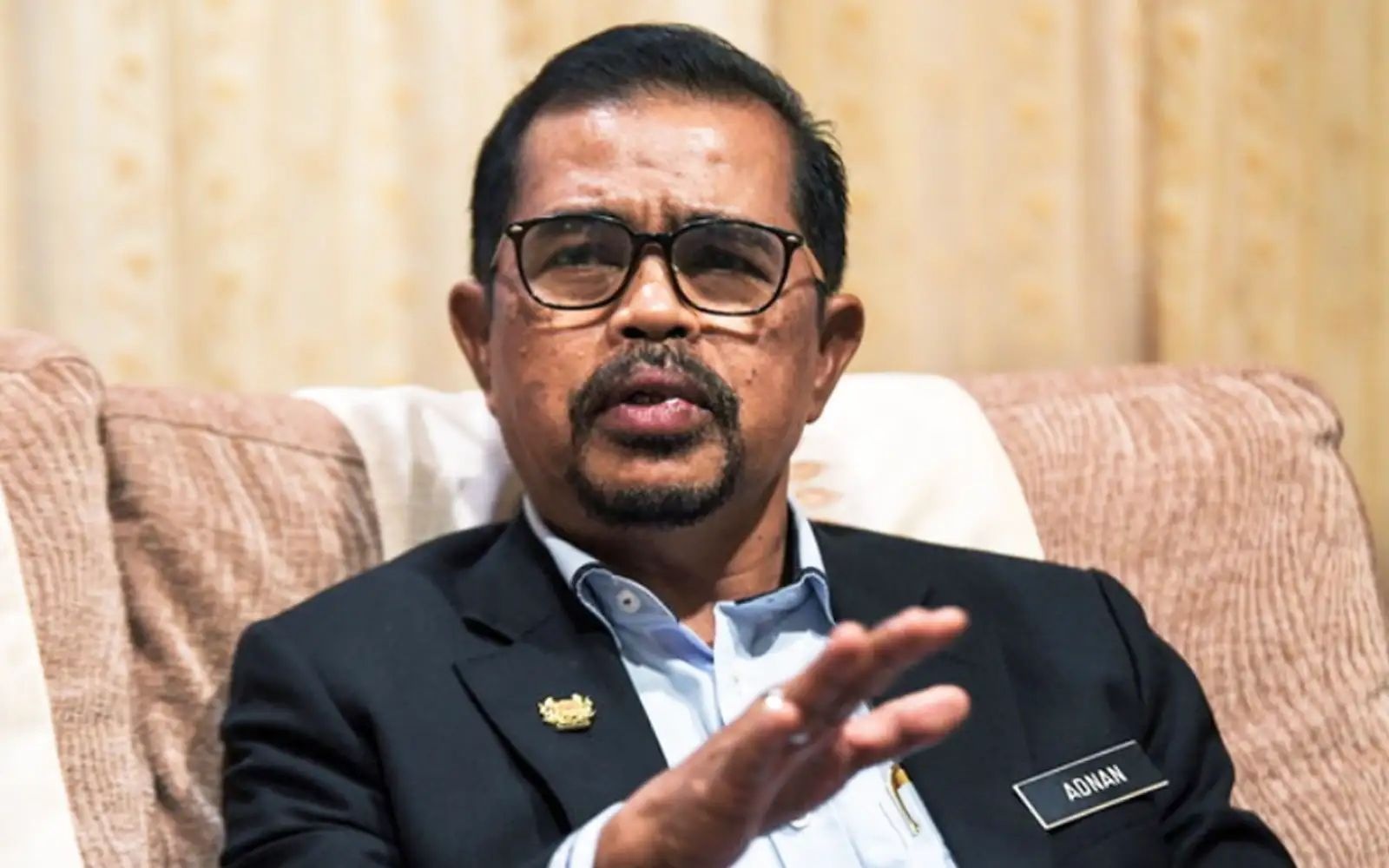 கழிவுநீர்த் தொட்டியில் விழுந்து மாணவன் பலி!