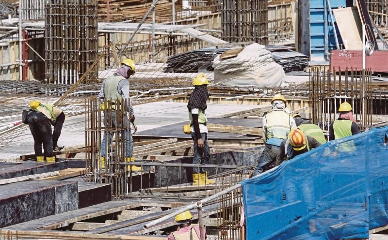 மலேசியாவை விட்டு வெளியேறும் இந்தோனேசியத் தொழிலாளர்கள்