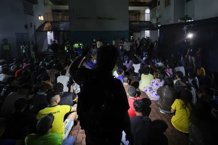 ஸ்தாப்பாக்கில் அதிரடிச் சோதனை: 125 கள்ளக் குடியேறிகள் கைது!