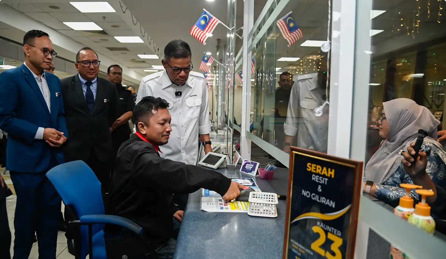 மக்கள் மைகாட்டை மாற்றிக் கொள்வதில் மகத்தான வரவேற்பு