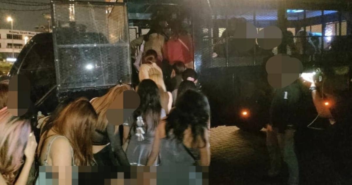 37 வெளிநாட்டினர் கைது