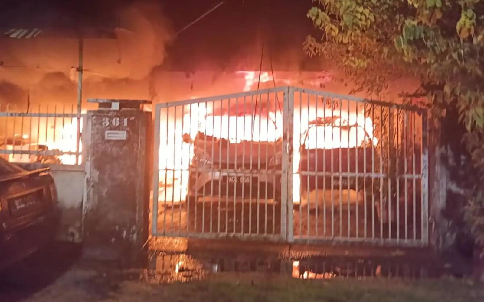 சுங்கை பூலோவில் வீடு தீப்பற்றி எரிந்ததில் தந்தை, மகன் பலி!