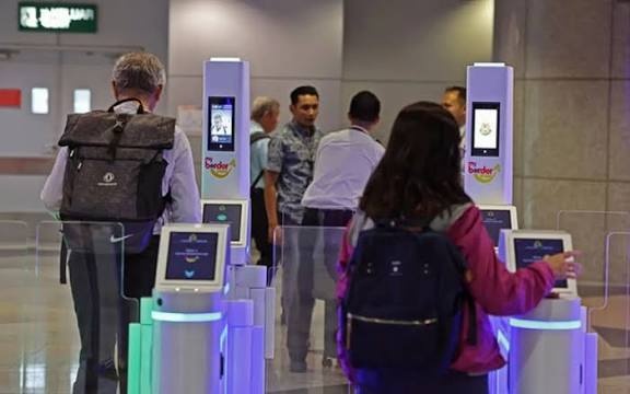 செப்டம்பர் 22 முதல் ஜோகூரில் புதிய குடிநுழைவு முறை சோதனை ஓட்டம் - உள்துறை அமைச்சு அறிவிப்பு!