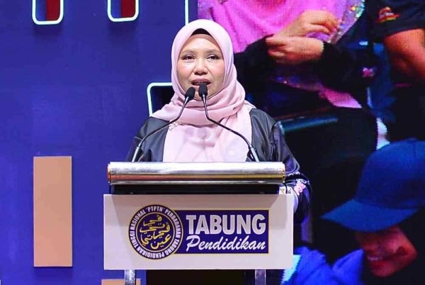 வறுமைக் கோட்டிற்குக் கீழ் உள்ள மாணவர்களுக்கு இனி பிடிபிடிஎன் கடனுக்குப் பதில் உதவித்தொகை!