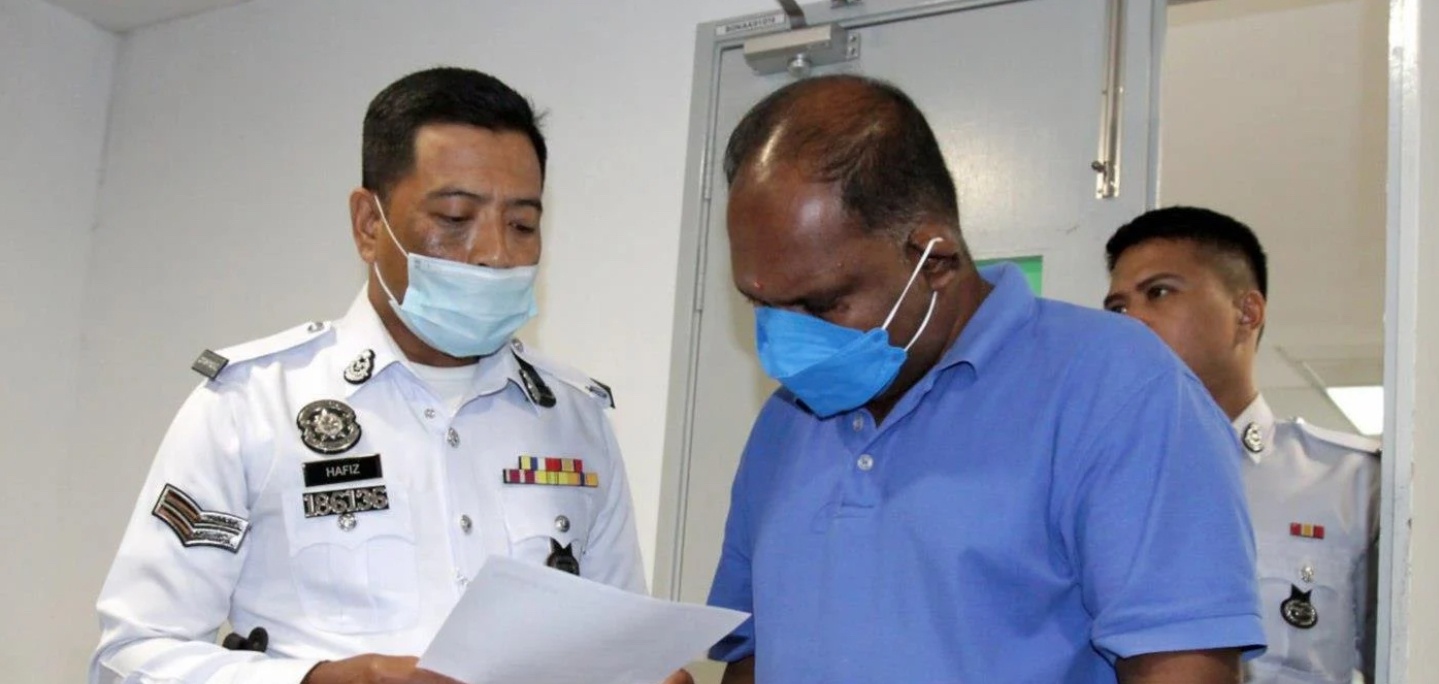 வேன் ஓட்டுநருக்கு 8 ஆயிரம் ரிங்கிட் அபராதம்