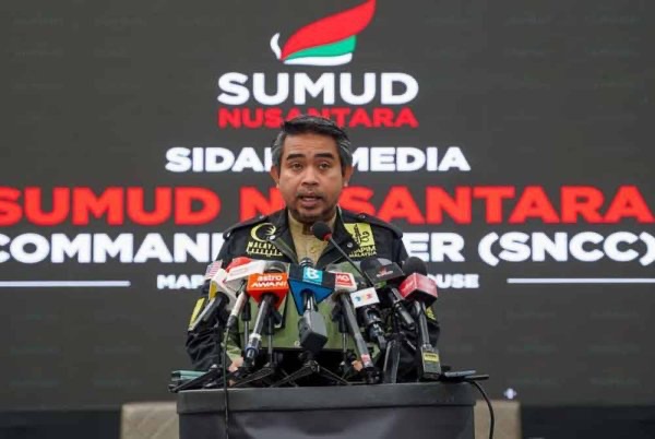 இஸ்ரேலின் பிடியில் உள்ள மலேசியர்களை மீட்க அரச தந்திர சகாக்களுடன் விவாதிக்கவிருக்கிறார் பிரதமர்