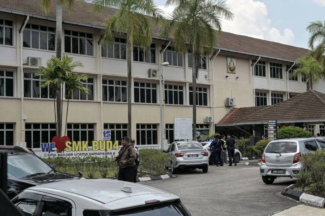 மாணவனின் காதலை நிராகரித்ததே கொலைக்கானக் காரணமாகும்