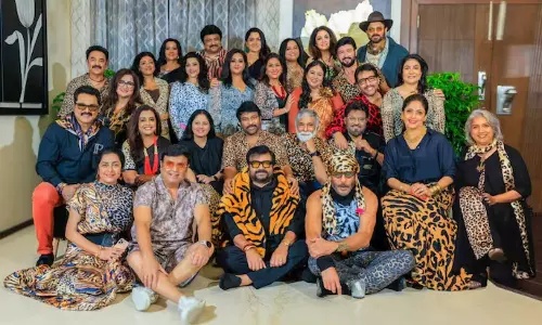 1980களில் தென்னிந்திய சினிமாவில் முன்னணி நட்சத்திரங்களாக ஜொலித்தவர்களின் சந்திப்பு
