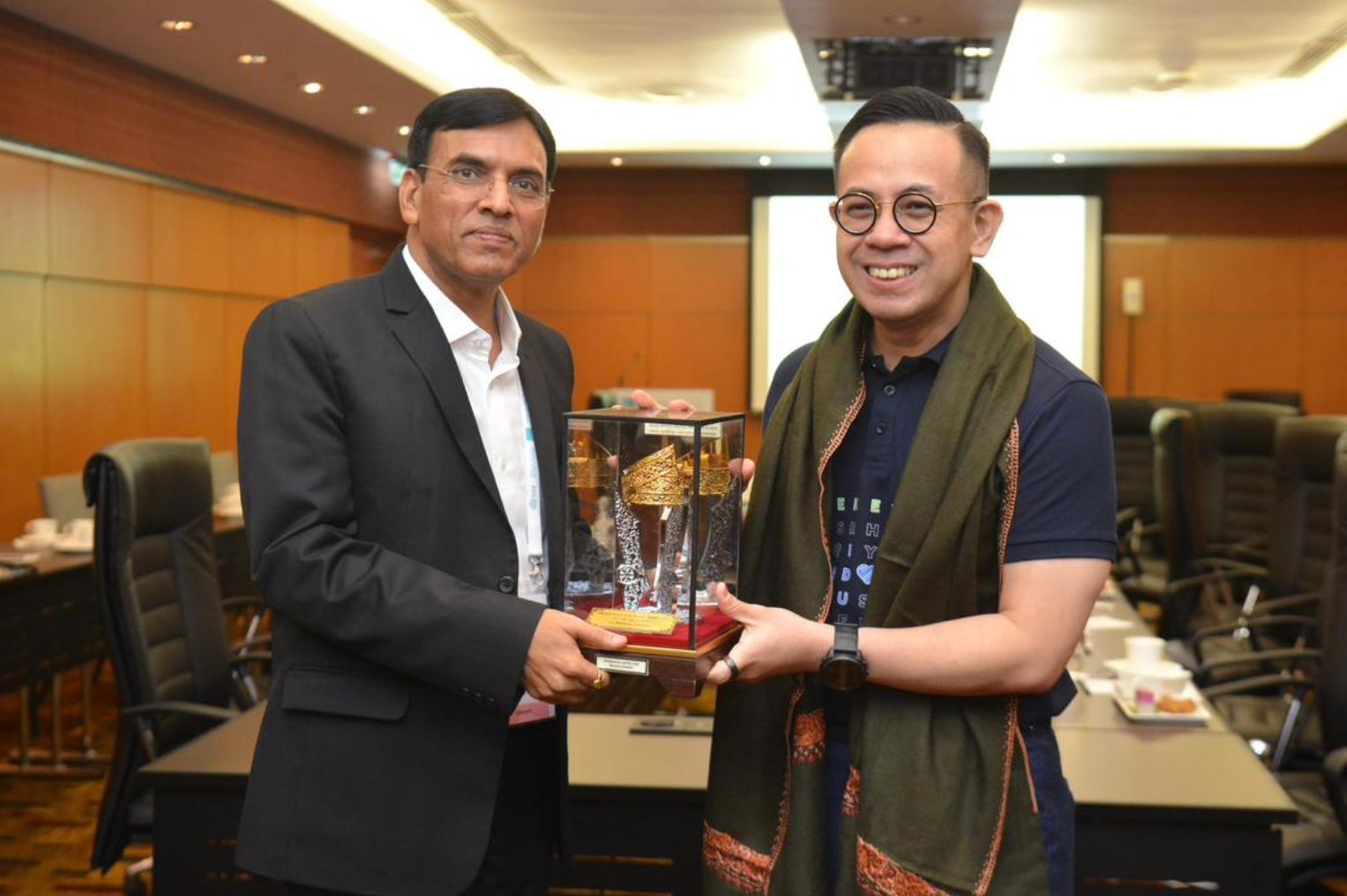 கிக் தொழிலாளர் பாதுகாப்பு: மலேசியாவும் இந்தியாவும் ஆழமான ஒத்துழைப்பு கொள்ள இணக்கம்: ஸ்டீவன் சிம்