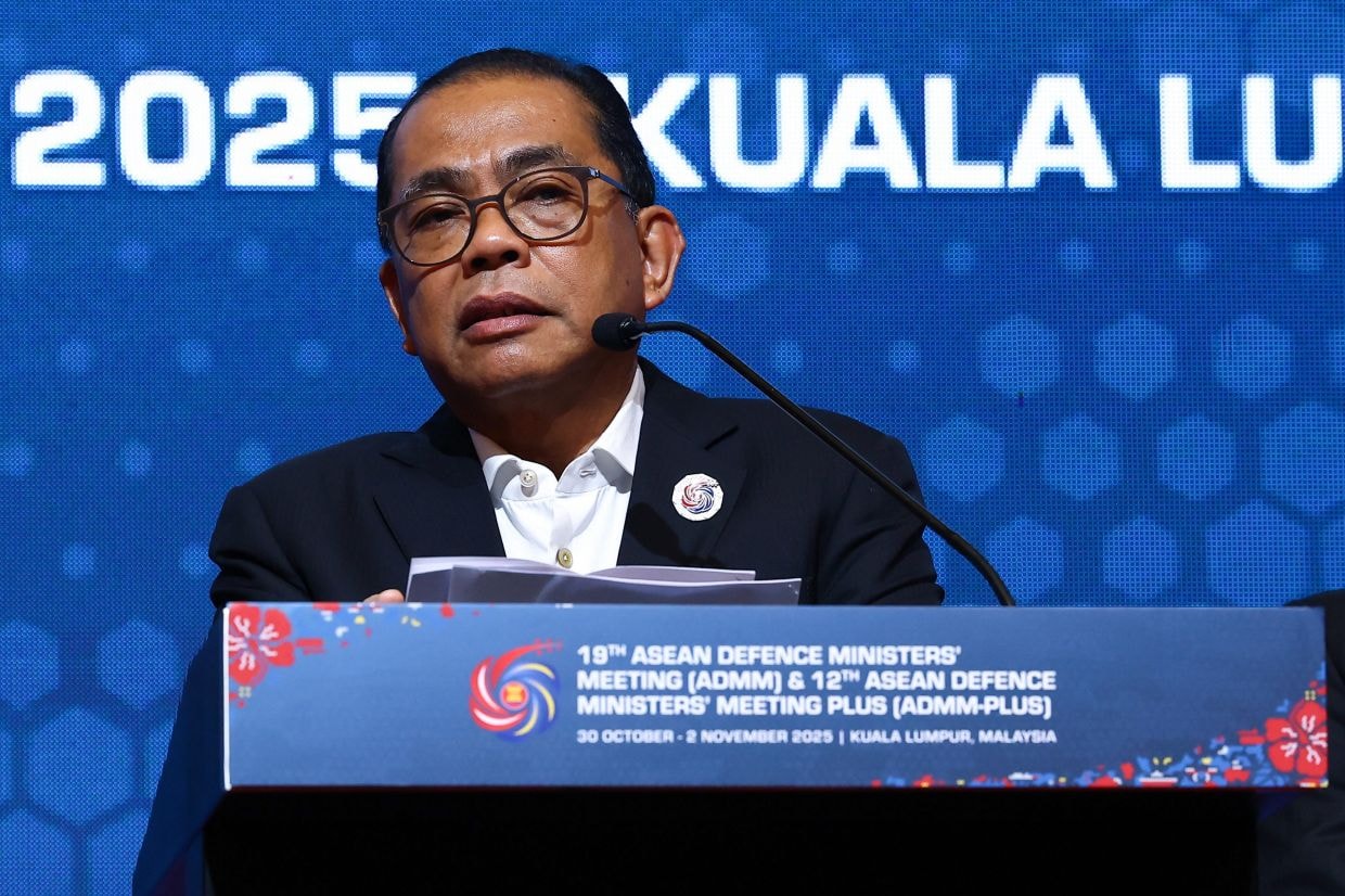 சைபர் பாதுகாப்பிற்கு முதலீடு செய்வது அவசியம் - தற்காப்பு அமைச்சர் வலியுறுத்தல்!