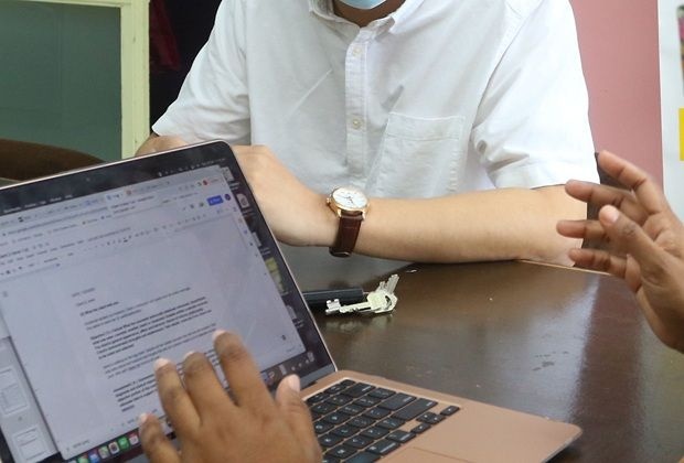 மாணவர்களுக்கு கட்டாய உளவியல் ஆலோசனை வேண்டும் - முன்னாள் போலீஸ் அதிகாரி பரிந்துரை!