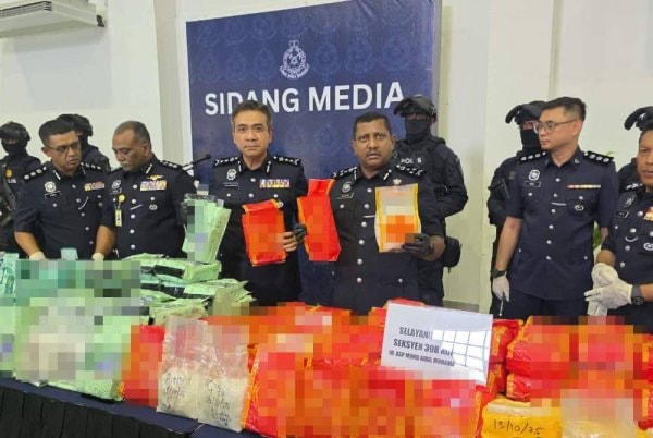 போதைப்பொருள் கடத்தல், தம்பதியர் உட்பட ஐவர் கைது