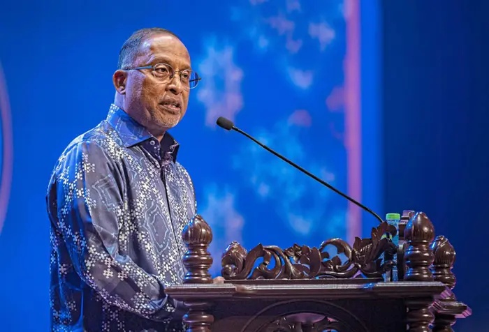 உயர்கல்வித் திட்டத்திற்கு கூடுதல் நிதி ஒதுக்கும் வாய்ப்பு – அமைச்சர் ஸம்ரி தகவல்!