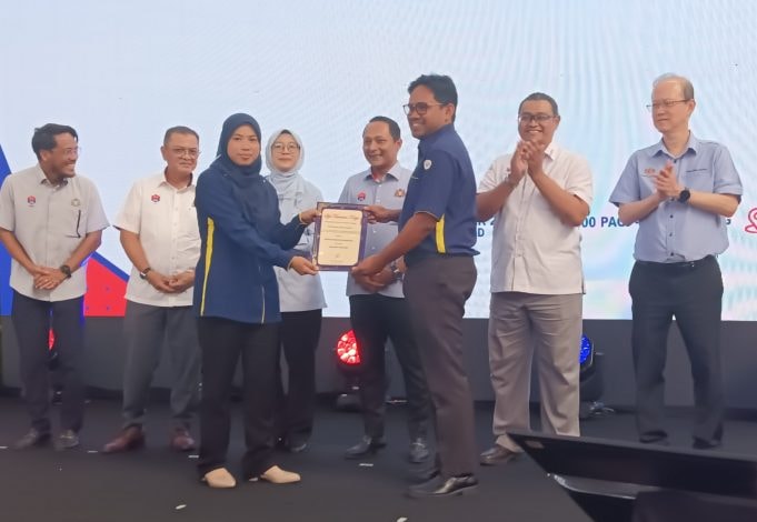 பள்ளிகளில் பிரம்படித் தண்டனையை நடைமுறைப்படுத்த ஜோகூர் இணக்கம்