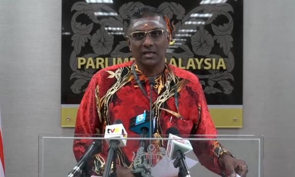 பெரிக்காத்தான் நேஷனல் தலைவர்கள் வாயைத் திறக்காதது ஏன்?
