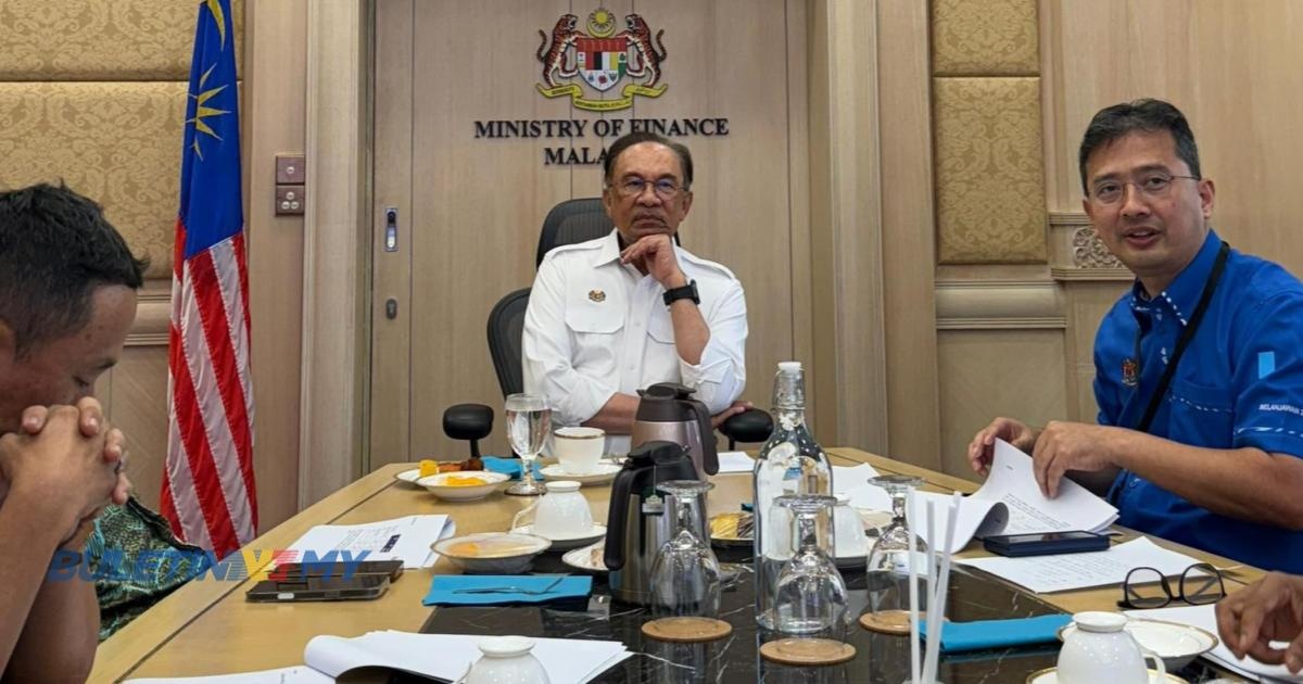 'மடானி' பட்ஜெட் 2026க்கான கடைசி கட்டப் பணியில் கவனம் செலுத்துகிறார் பிரதமர் அன்வார் இப்ராஹிம்!