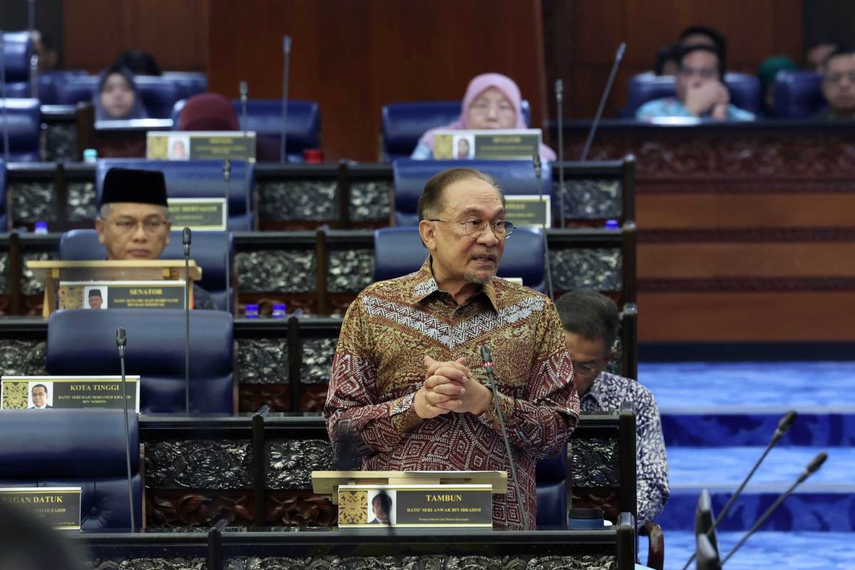 பள்ளி வளாகங்களில் மதுபானம் கூடாது