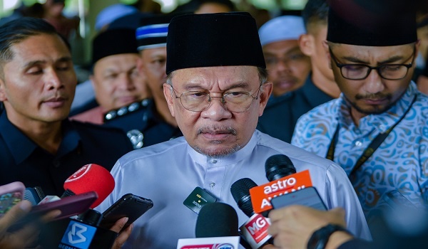 காஸாவிற்கான மனிதாபிமான உதவித் திட்டம் தற்காலிகமாக ஒத்திவைப்பு