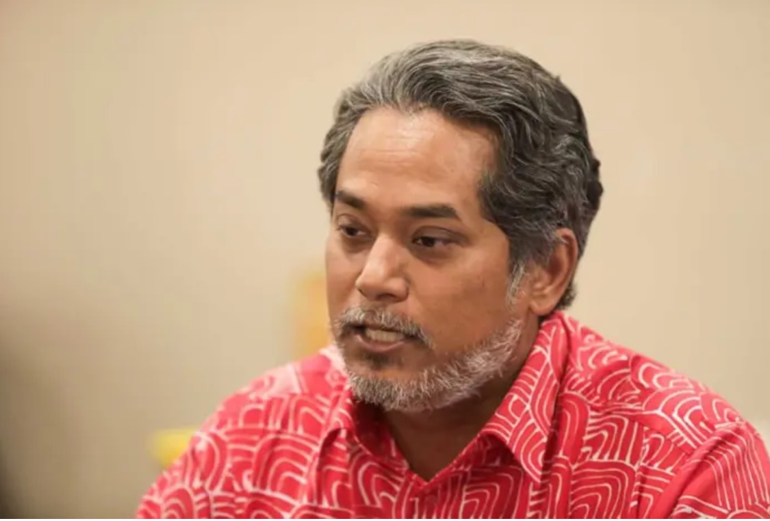 அம்னோவிலிருந்து நான் வெளியேறவில்லை: கைரி திட்டவட்டம்