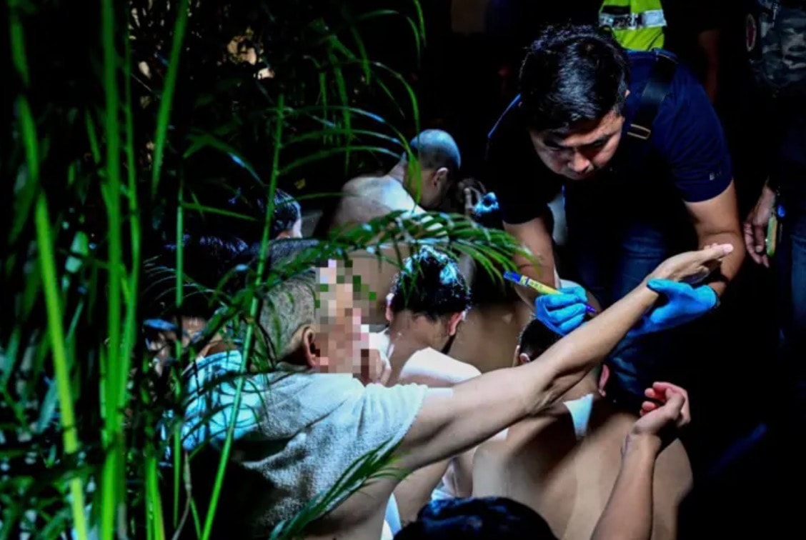 ஆரோக்கிய மையத்தில் அதிரடி ரெய்டு: அரசு ஊழியர்கள் உட்பட 201 ஆண்கள் கைது