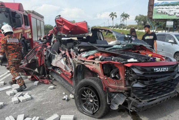 லோரியுடன் இசுசு வாகனமும் மோதல்: ஆடவர் பலி