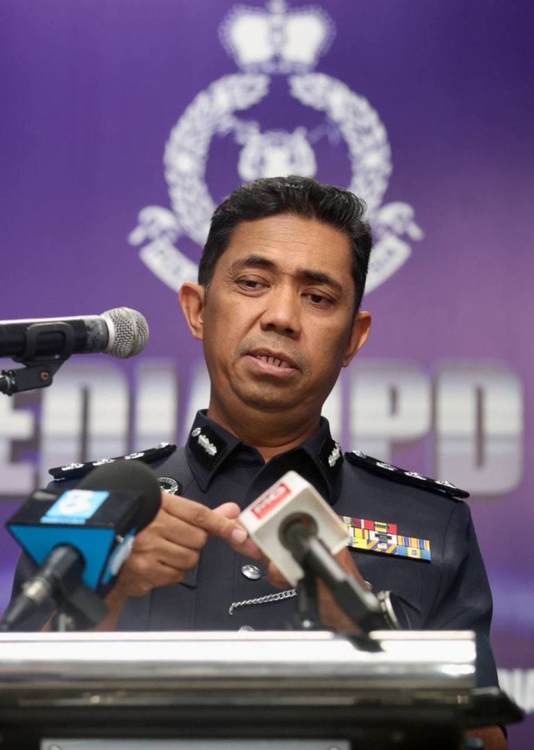 நான்காவது சந்தேகப் பேர்வழி கைது செய்யப்பட்டார்