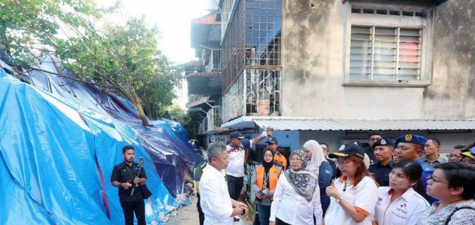 செபூத்தே, தாமான் யுனைடெட் அடுக்ககத்தில் நிலச்சரிவு: பாதிக்கப்பட்டோருக்குத் தற்காலிக வீடு!