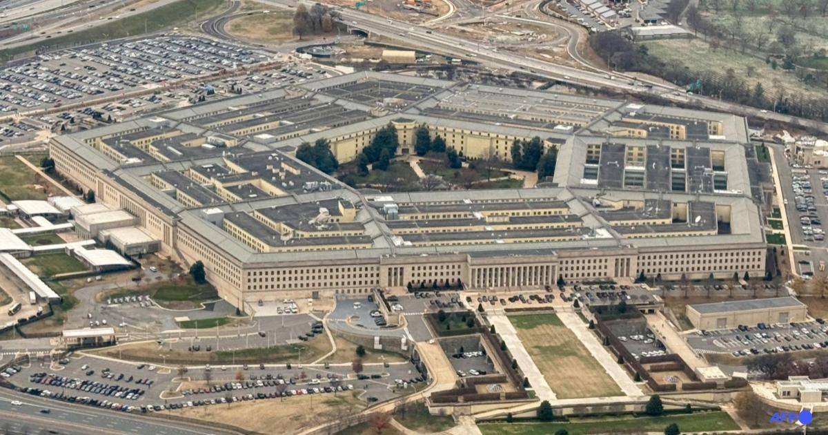 பாதுகாப்பு ஒத்துழைப்புக்காக பெண்டகனுக்கு அழைக்கப்பட்டார் மலேசியத் தற்காப்பு அமைச்சர்!